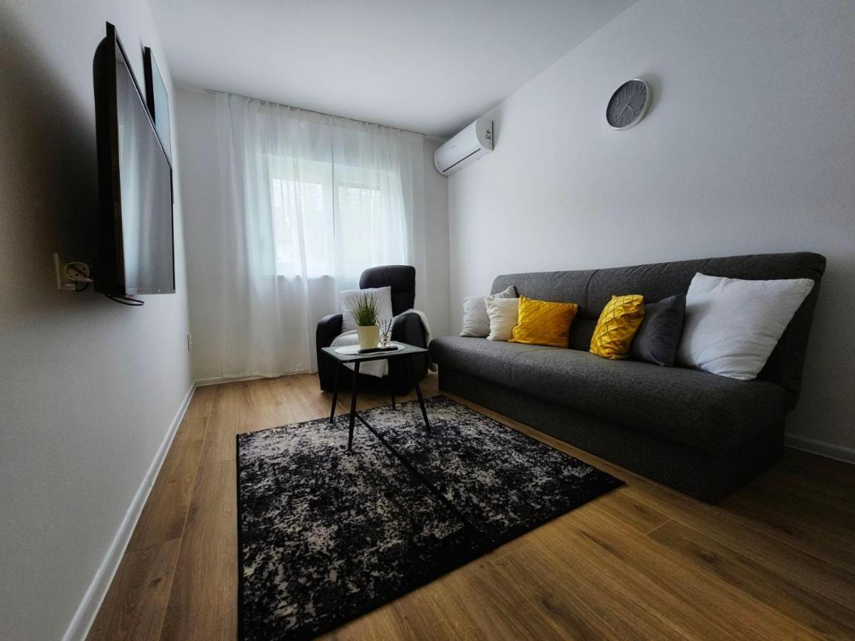 Marija Apartman 奥西耶克 外观 照片