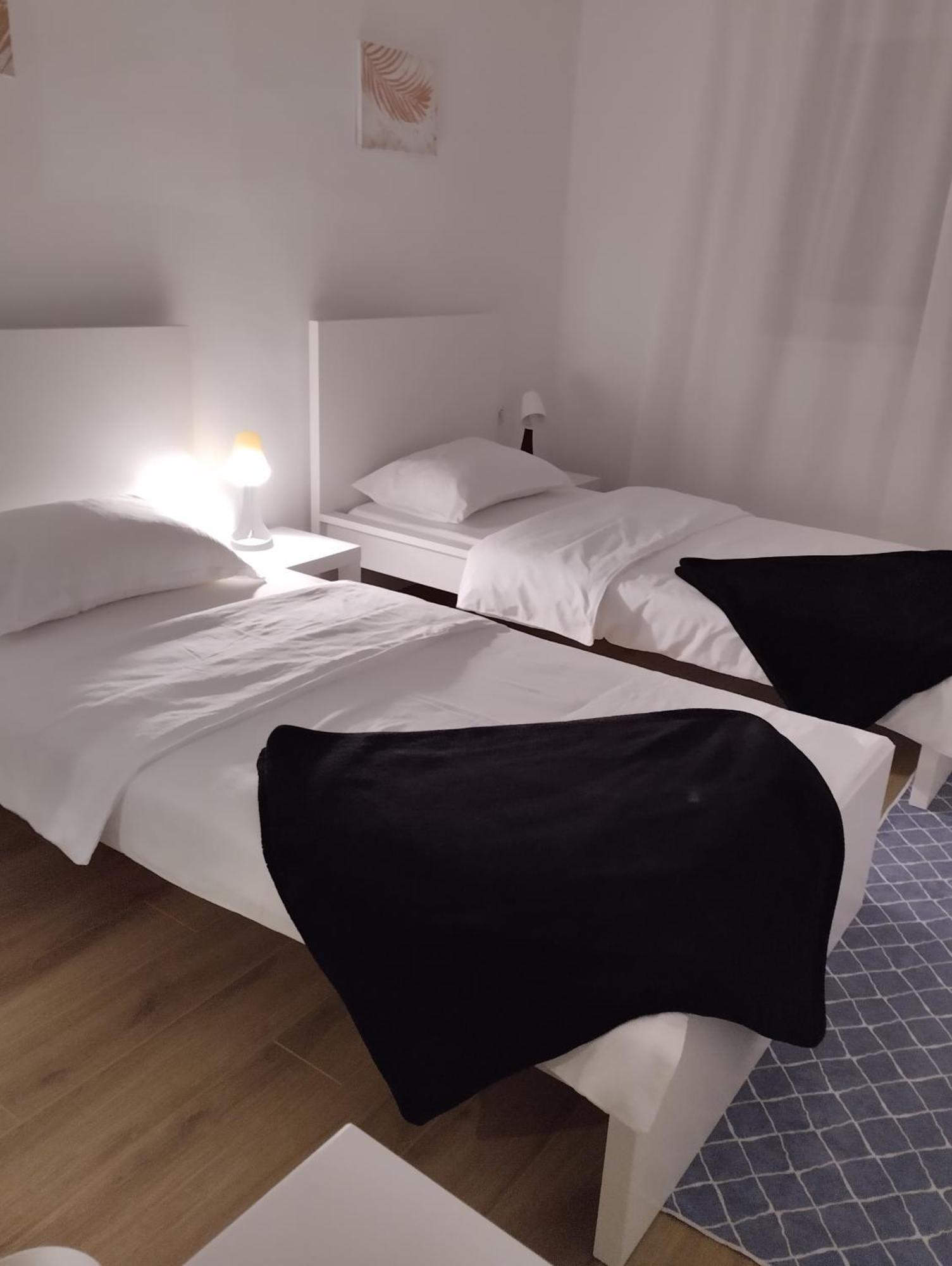 Marija Apartman 奥西耶克 外观 照片